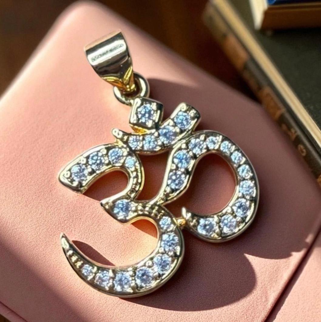 18k Golden Luxe Pendants